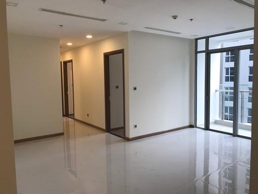 vinhomes central park apartment for rent in binh thanh district hcmc BT105P3673 (1)